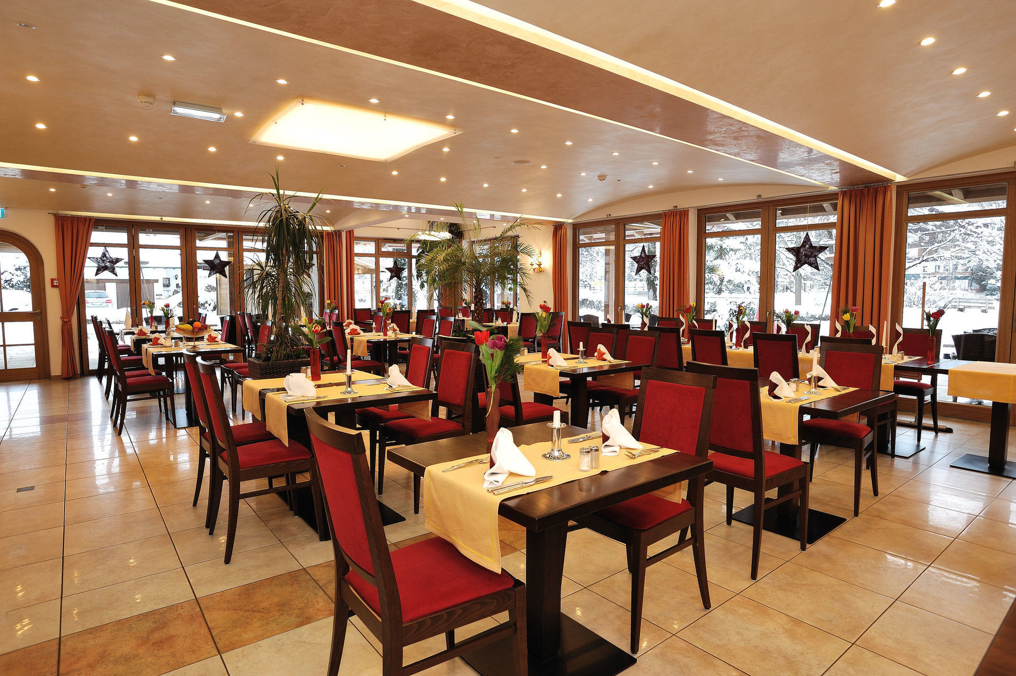 Landhotel Boeld Oberammergau Restaurace fotografie