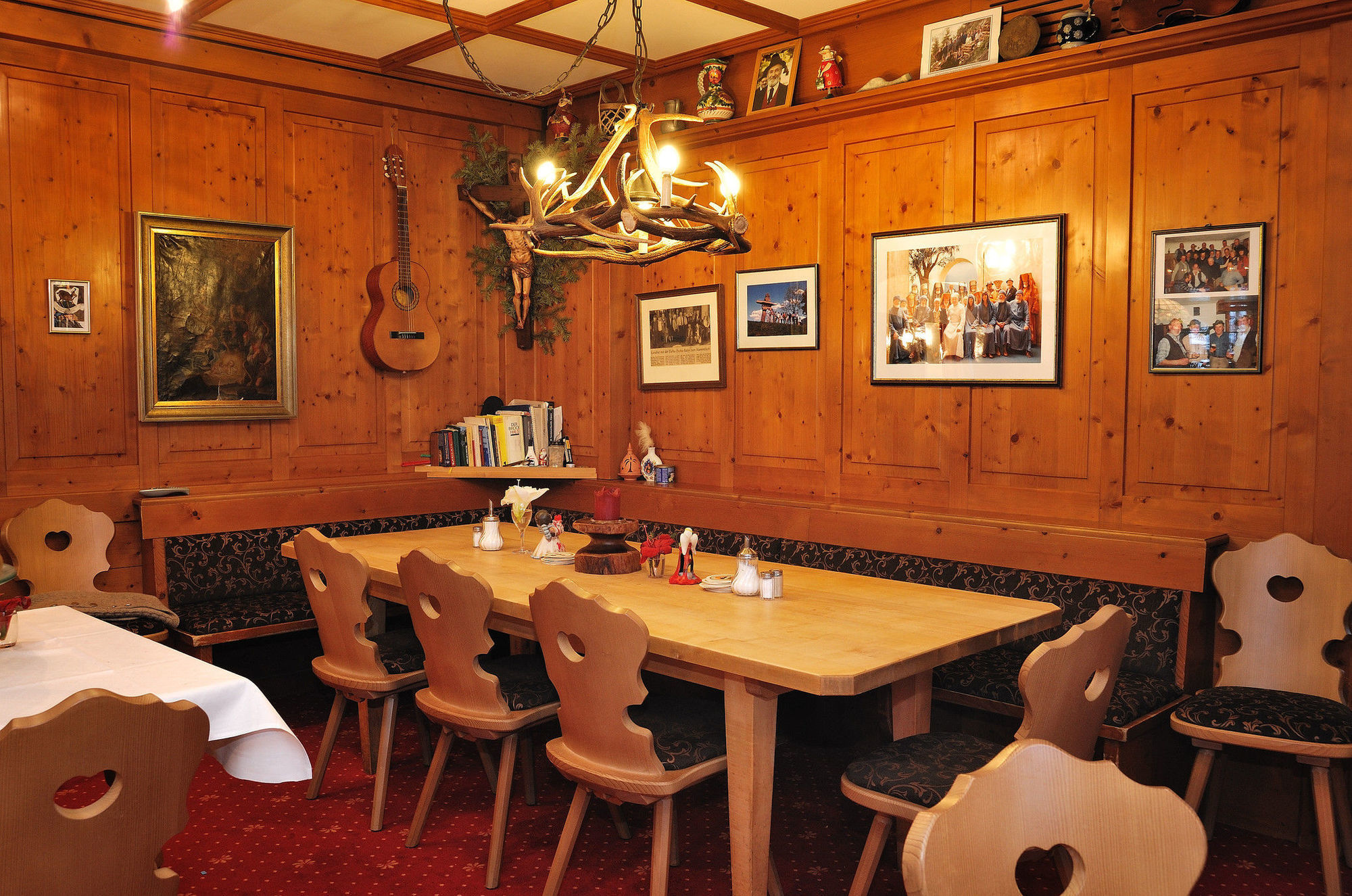Landhotel Boeld Oberammergau Restaurace fotografie